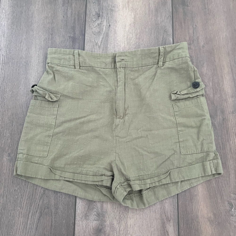 Olive green shorts! Looks like denim, feels like cotton